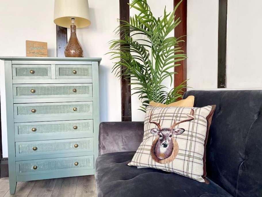 Charming Seaside Cottage In Leigh-On-Sea Southend-on-Sea Luaran gambar